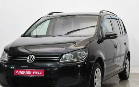 Volkswagen Touran III, 2012 год, 1 050 000 рублей, 1 фотография