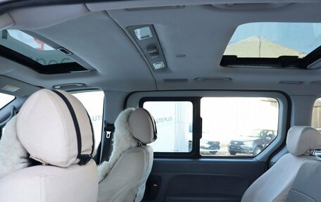 Hyundai Grand Starex Grand Starex I рестайлинг 2, 2010 год, 1 579 000 рублей, 13 фотография