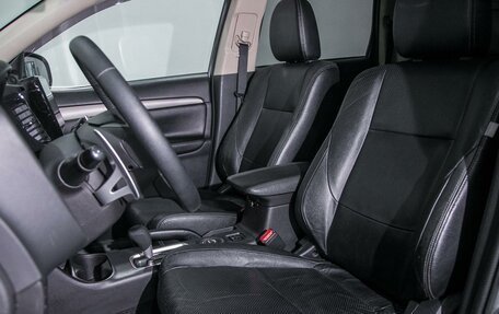 Mitsubishi Outlander III рестайлинг 3, 2012 год, 1 530 000 рублей, 14 фотография