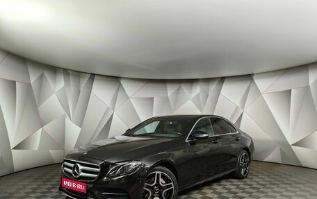 Mercedes-Benz E-Класс, 2019 год, 3 329 000 рублей, 1 фотография