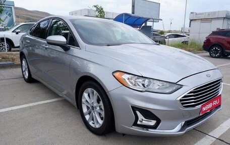 Ford Fusion (North America) II, 2020 год, 2 300 000 рублей, 1 фотография