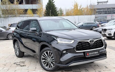 Toyota Highlander, 2025 год, 5 650 000 рублей, 3 фотография