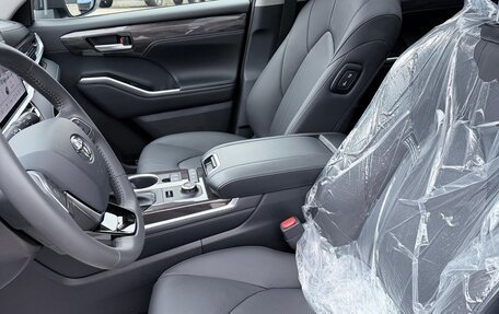 Toyota Highlander, 2025 год, 5 650 000 рублей, 8 фотография