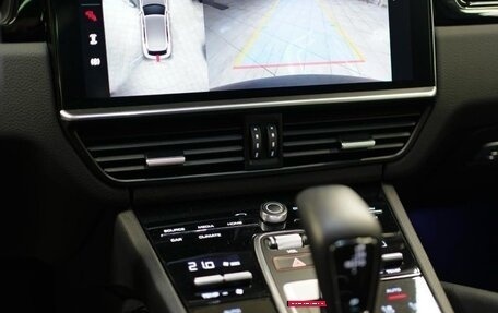 Porsche Cayenne III, 2023 год, 10 900 000 рублей, 2 фотография