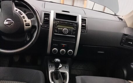 Nissan X-Trail, 2010 год, 1 000 000 рублей, 10 фотография