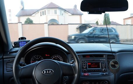 KIA Rio II, 2010 год, 600 000 рублей, 22 фотография