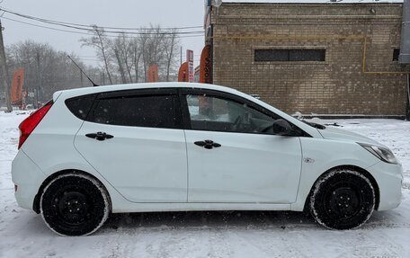 Hyundai Solaris II рестайлинг, 2012 год, 755 000 рублей, 3 фотография