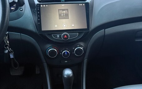 Hyundai Solaris II рестайлинг, 2012 год, 755 000 рублей, 10 фотография