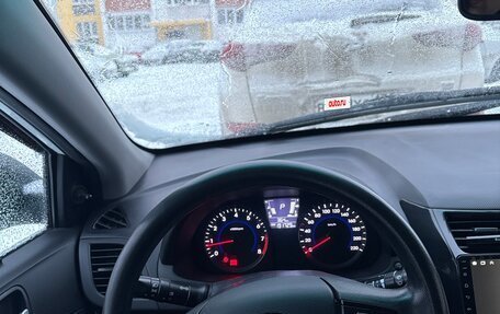 Hyundai Solaris II рестайлинг, 2012 год, 755 000 рублей, 9 фотография