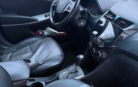 Hyundai Solaris II рестайлинг, 2012 год, 755 000 рублей, 15 фотография