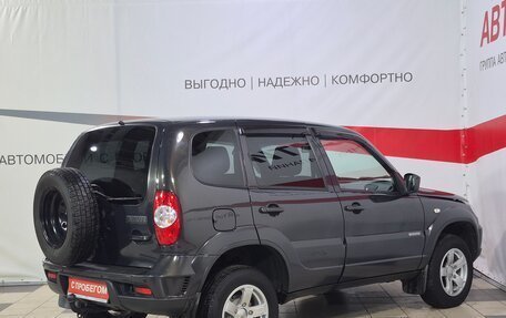 Chevrolet Niva I рестайлинг, 2017 год, 820 000 рублей, 7 фотография