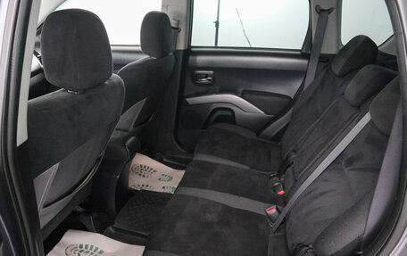 Mitsubishi Outlander III рестайлинг 3, 2007 год, 1 049 000 рублей, 21 фотография