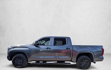 Toyota Tundra, 2025 год, 5 950 000 рублей, 2 фотография