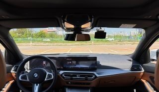 BMW 3 серия, 2024 год, 7 300 000 рублей, 12 фотография