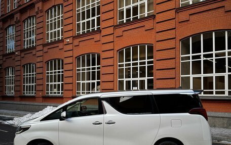 Toyota Alphard III, 2018 год, 4 250 000 рублей, 6 фотография