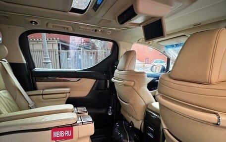 Toyota Alphard III, 2018 год, 4 250 000 рублей, 11 фотография