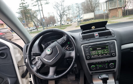 Skoda Octavia, 2010 год, 670 000 рублей, 11 фотография