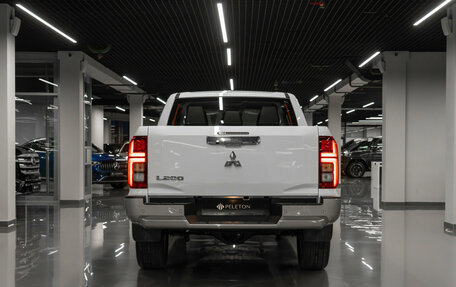 Mitsubishi L200, 2024 год, 5 250 000 рублей, 6 фотография