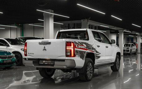 Mitsubishi L200, 2024 год, 5 250 000 рублей, 4 фотография