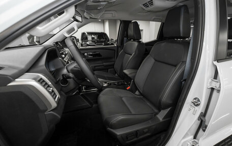 Mitsubishi L200, 2024 год, 5 250 000 рублей, 10 фотография