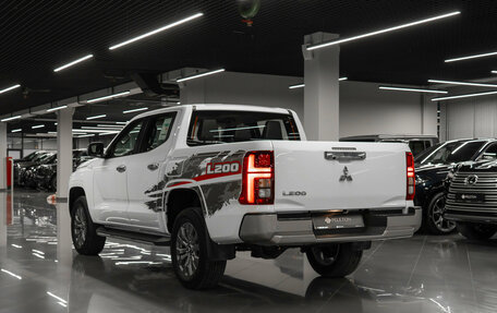 Mitsubishi L200, 2024 год, 5 250 000 рублей, 5 фотография