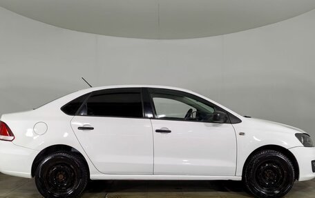 Volkswagen Polo VI (EU Market), 2015 год, 550 000 рублей, 4 фотография