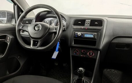 Volkswagen Polo VI (EU Market), 2015 год, 550 000 рублей, 9 фотография