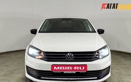 Volkswagen Polo VI (EU Market), 2015 год, 550 000 рублей, 2 фотография