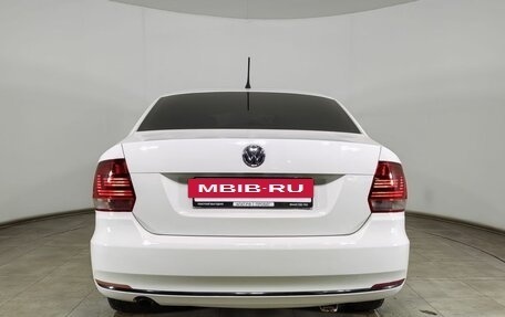 Volkswagen Polo VI (EU Market), 2015 год, 550 000 рублей, 6 фотография