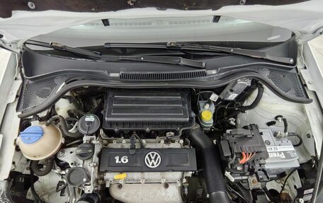 Volkswagen Polo VI (EU Market), 2015 год, 550 000 рублей, 21 фотография