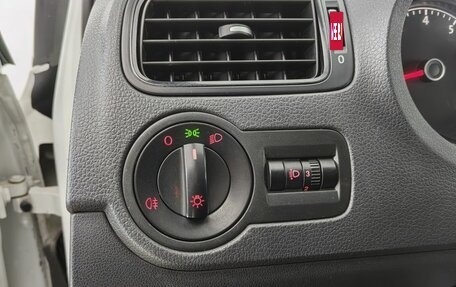 Volkswagen Polo VI (EU Market), 2015 год, 550 000 рублей, 15 фотография