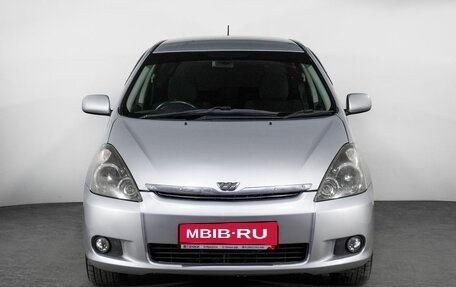 Toyota Wish II, 2004 год, 775 000 рублей, 2 фотография
