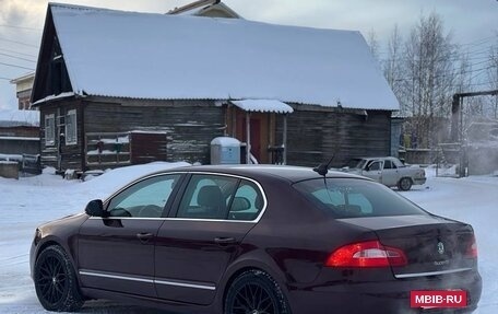 Skoda Superb III рестайлинг, 2009 год, 930 000 рублей, 4 фотография