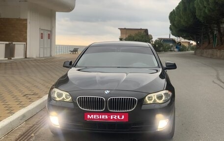 BMW 5 серия, 2011 год, 1 350 000 рублей, 4 фотография