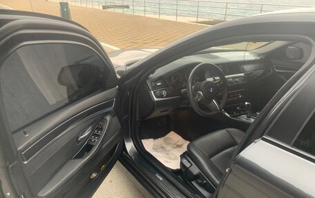 BMW 5 серия, 2011 год, 1 350 000 рублей, 12 фотография