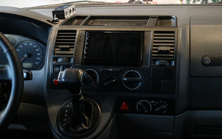 Volkswagen Transporter T5 рестайлинг, 2005 год, 747 000 рублей, 13 фотография