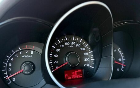 KIA Rio III рестайлинг, 2014 год, 840 000 рублей, 9 фотография