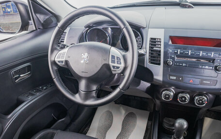 Peugeot 4007, 2011 год, 999 000 рублей, 16 фотография