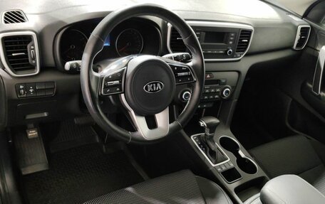 KIA Sportage IV рестайлинг, 2021 год, 2 588 000 рублей, 12 фотография