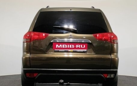Mitsubishi Pajero Sport II рестайлинг, 2013 год, 1 523 000 рублей, 6 фотография