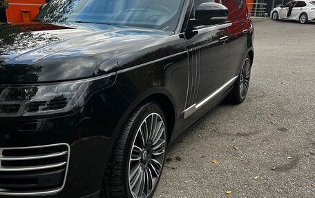 Land Rover Range Rover IV рестайлинг, 2019 год, 8 000 000 рублей, 4 фотография