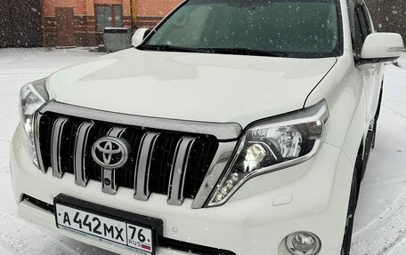Toyota Land Cruiser Prado 150 рестайлинг 2, 2017 год, 5 200 000 рублей, 1 фотография