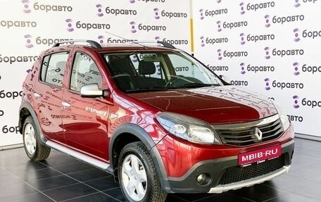 Renault Sandero I, 2014 год, 889 000 рублей, 1 фотография