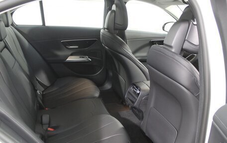 Mercedes-Benz E-Класс, 2024 год, 6 фотография