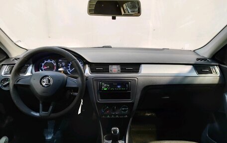 Skoda Rapid I, 2016 год, 1 289 000 рублей, 8 фотография