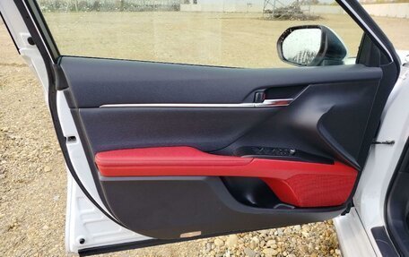 Toyota Camry, 2022 год, 4 310 000 рублей, 9 фотография