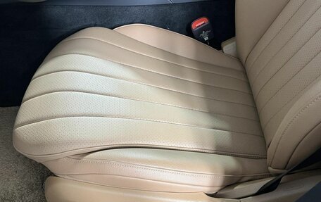 Mercedes-Benz E-Класс, 2024 год, 8 350 000 рублей, 11 фотография