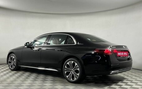 Mercedes-Benz E-Класс, 2024 год, 8 350 000 рублей, 6 фотография