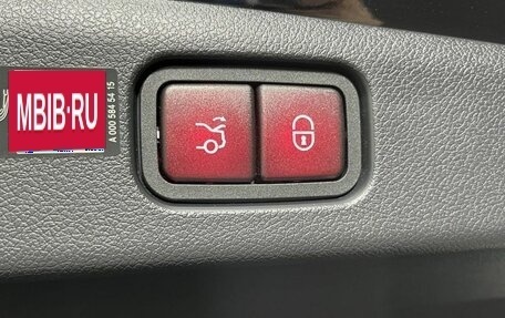 Mercedes-Benz E-Класс, 2024 год, 8 350 000 рублей, 23 фотография