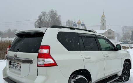 Toyota Land Cruiser Prado 150 рестайлинг 2, 2017 год, 5 200 000 рублей, 6 фотография